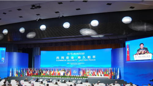 菲軍艦強(qiáng)闖黃巖島,中菲人員在南海國際會議現(xiàn)場交鋒,雙方爆發(fā)口角